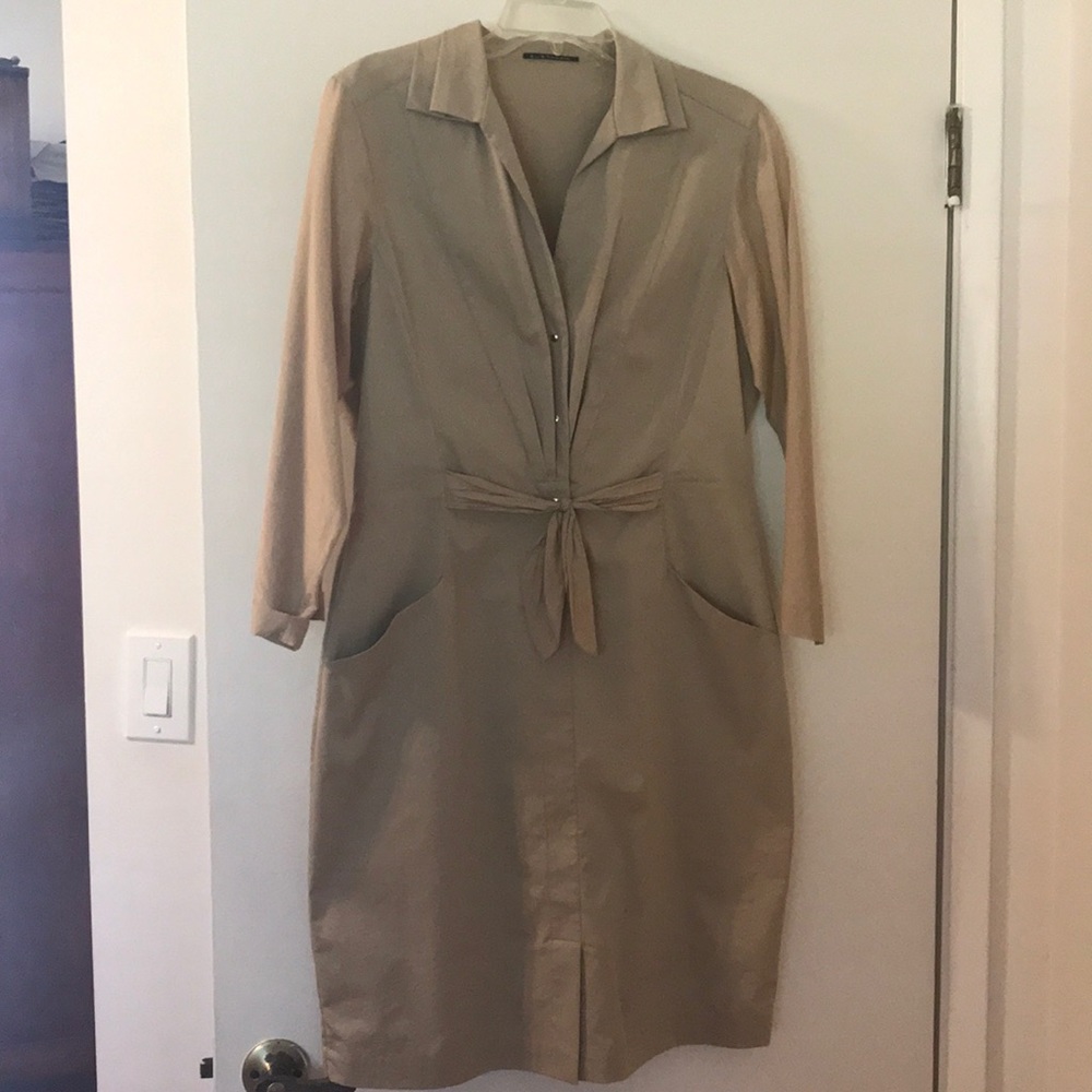 Elie Tahari dress